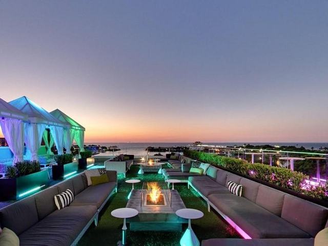 Glam Meets Grind at XY Bar