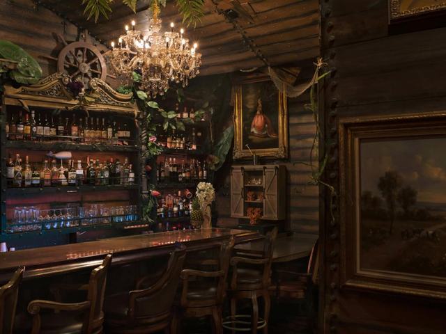 Glam Meets Grind at XY Bar