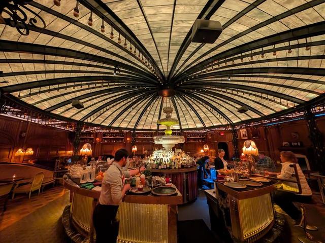 Glam Meets Grind at XY Bar