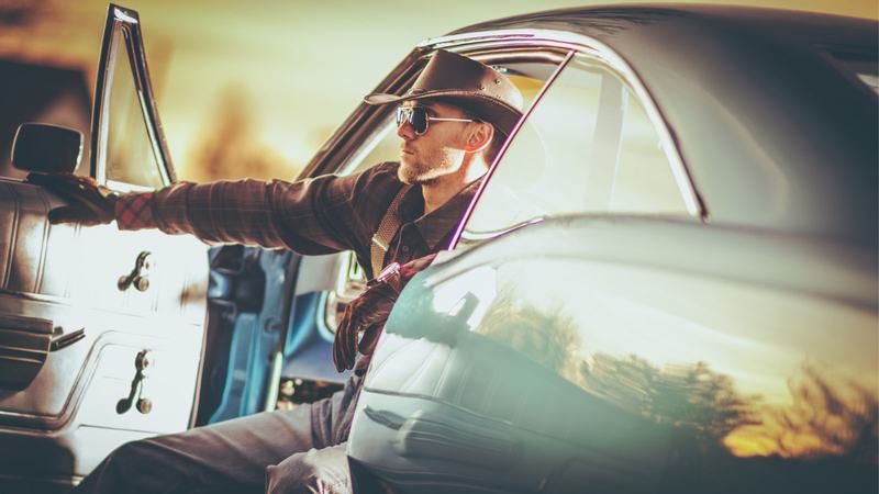 car-guys-red-flag