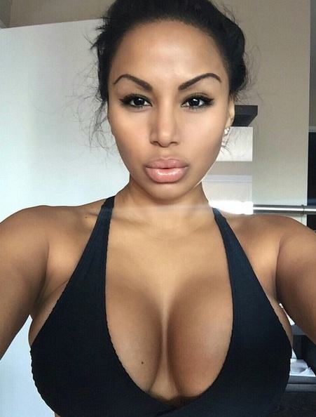 dollycastro3