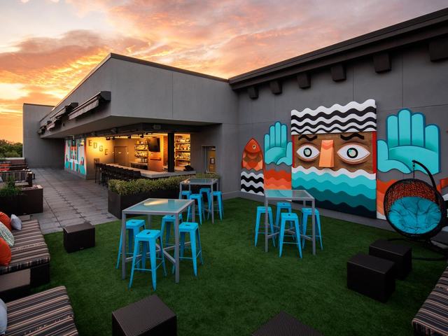 Glam Meets Grind at XY Bar