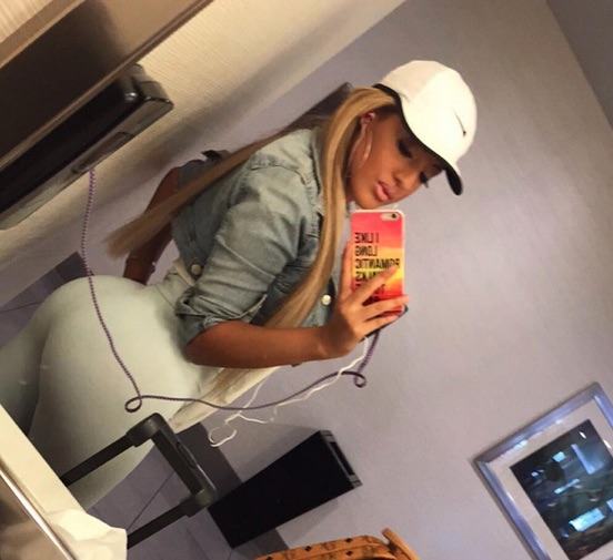 nicolezavaya2