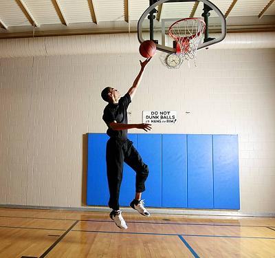 obama-basketball