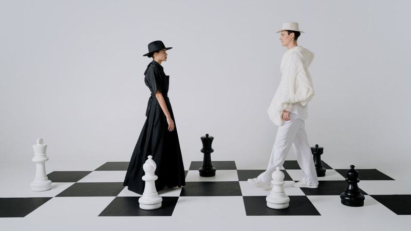 opposites-attract-dating
