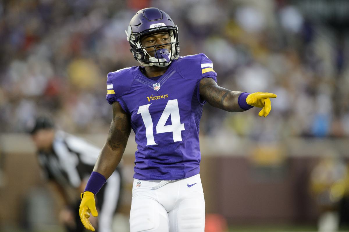 Tampa Bay Buccaneers v Minnesota Vikings