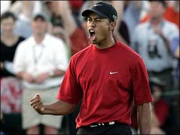 tiger-woods-masters-shot-nike