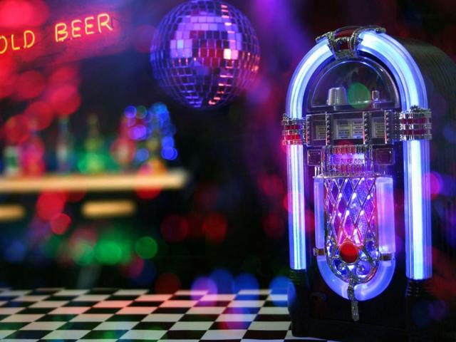 Glam Meets Grind at XY Bar