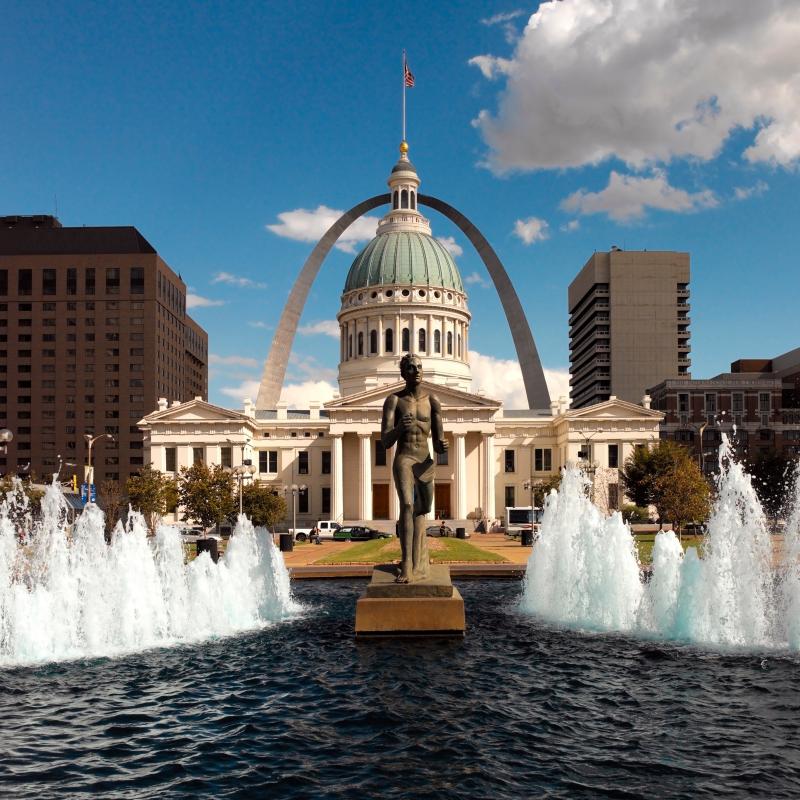 Casual Vibes and Real Dating in St. Louis